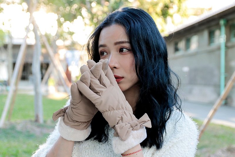 unni蝴蝶飛舞手套(防風.微防水.觸屏)保暖 禦寒 刷毛 滑雪 gloves - 手套 - 聚酯纖維 紫色