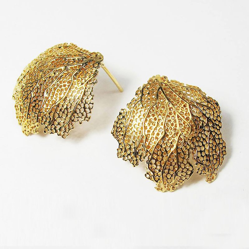 【雙11折扣】Silver earrings , Coral Earrings , stud  Earrings - 耳環/耳夾/耳骨夾 - 純銀 