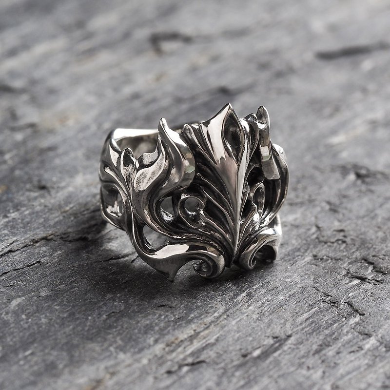 Gorgeous Streamline Armor Knight Ring 925 Sterling Silver - General Rings - Sterling Silver Silver