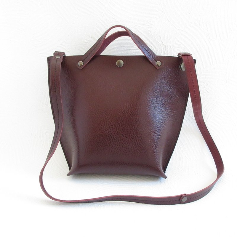 サックっと持てる・牛革・２WAYショルダーバッグ・ダークワイン・シュリンク・0139 - 側背包/斜背包 - 真皮 紅色