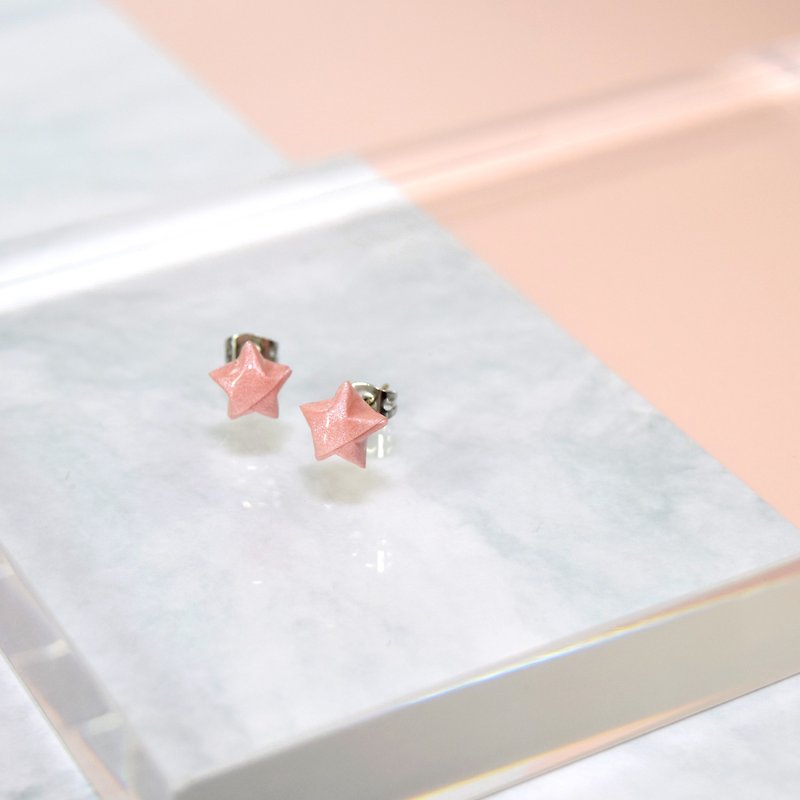 可愛小物珍珠粉紅色幸運星星防水手工耳環 - 耳環/耳夾 - 紙 粉紅色