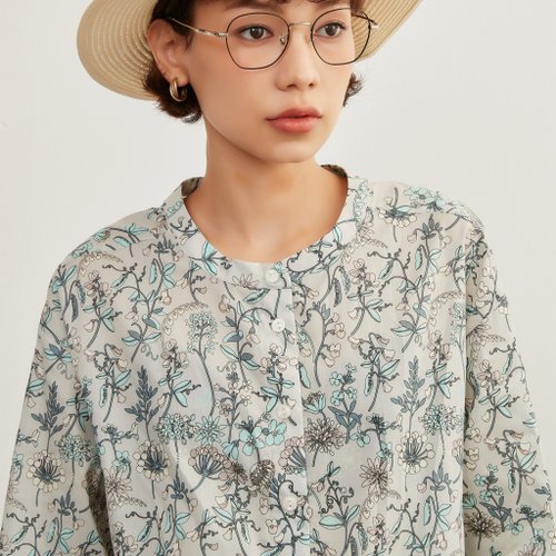 シビラ ボタニカルフラワープリントブラウス 草加柄 とろみ フラワーテープ刺繍オーガンジーブラウス(ブラウス・シャツ