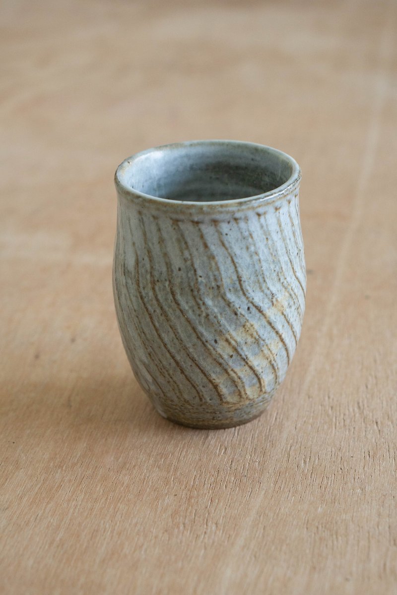 Grey striped cup - แก้ว - ดินเผา สีเทา