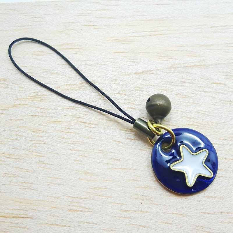P4-Christmas 珐琅 (Dark Blue + Snow White) - Knockable Charm - Brass Charm - Comes with a key ring buckle - Keychains - Other Metals Multicolor