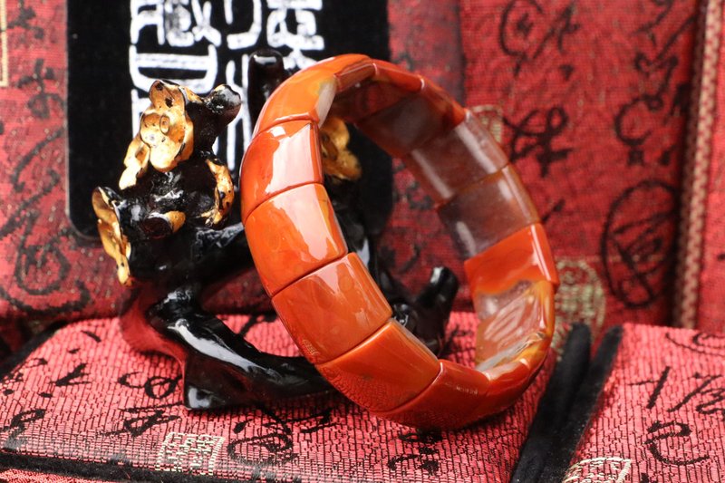 原礦戰國紅瑪瑙手排 厚7.5mmx寬17.3mm 客製化串珠設計 手鐲 礦石 - 手鍊/手環 - 玉石 