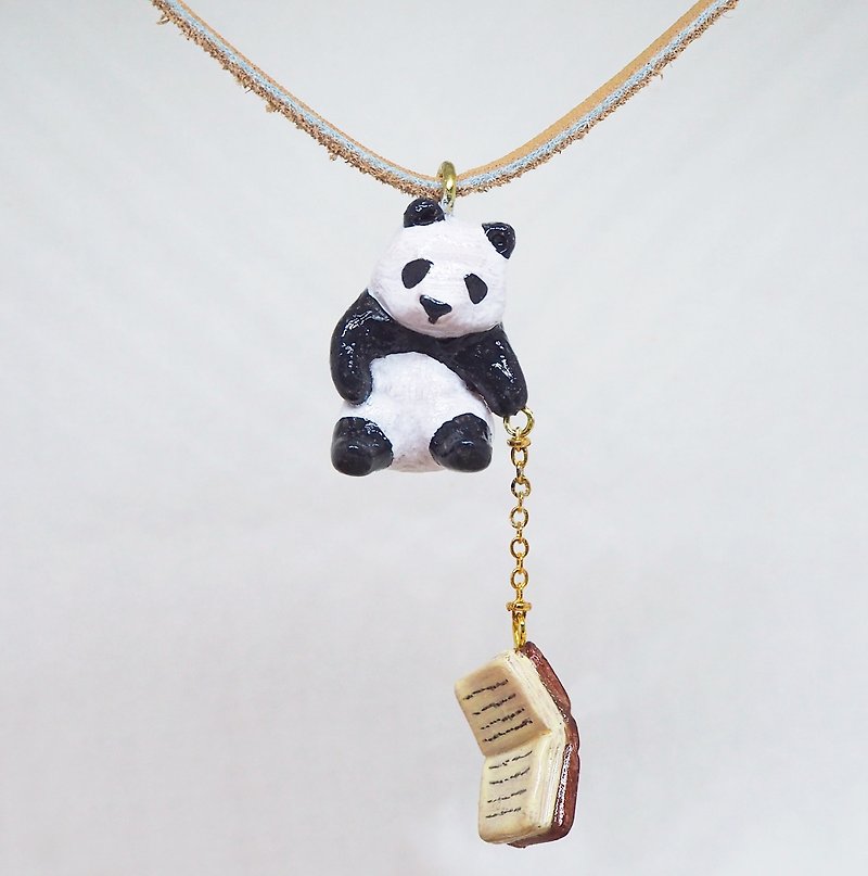 文青熊貓動物手工手繪頸鏈 Hipster Panda handmade necklace - 頸鏈 - 黏土 