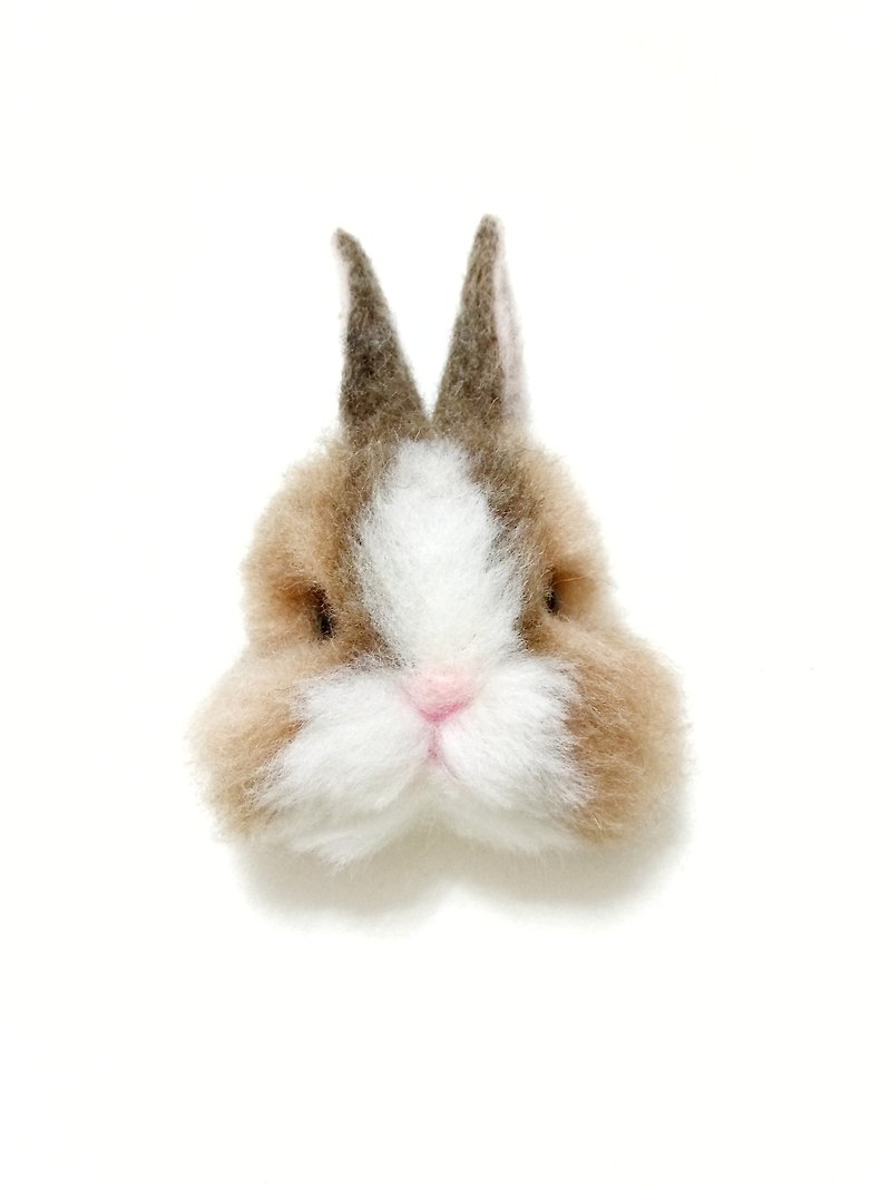 客製羊毛氈寵物-兔子別針  (客製化) - 胸針 - 羊毛 白色