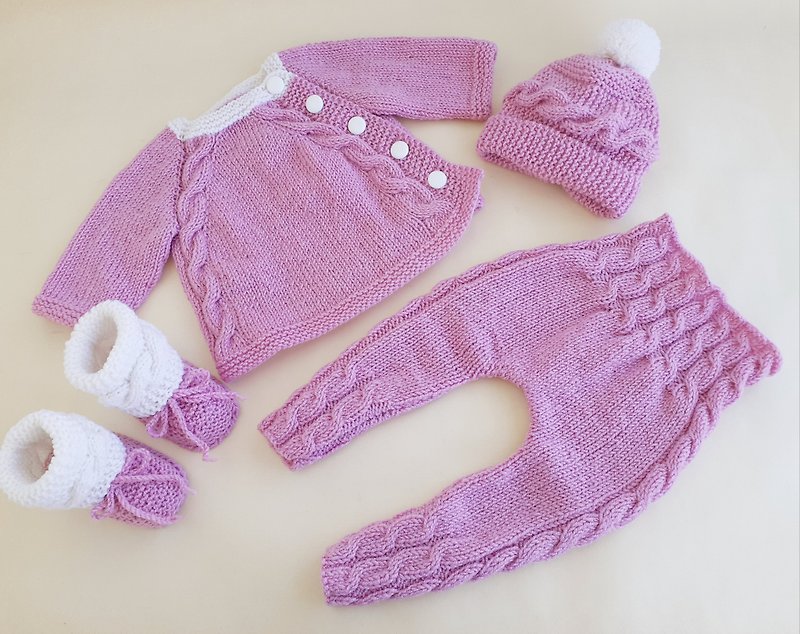 新生児の女の子の帰宅服紫、新生児の女の子のセーター セット、帽子のブーティ - トップス・Tシャツ - ウール パープル