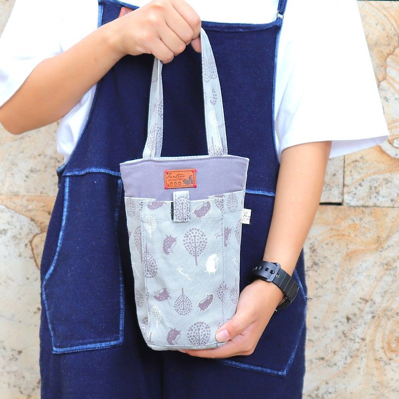 Original cloth flower mobile phone bag - Jungle peekaboo - (Moon ash) ::: Out of print ::: - ถุงใส่กระติกนำ้ - ผ้าฝ้าย/ผ้าลินิน สีเทา