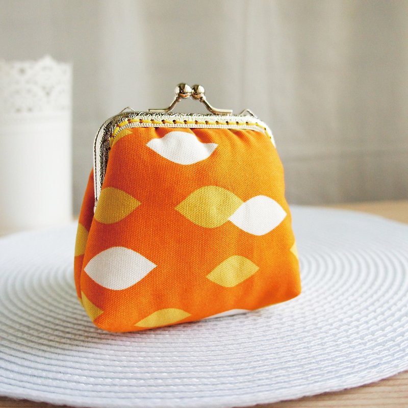 Lovely (Japanese cloth) orange balance diamond large capacity gold bag ‧ purse, orange - กระเป๋าใส่เหรียญ - ผ้าฝ้าย/ผ้าลินิน สีนำ้ตาล
