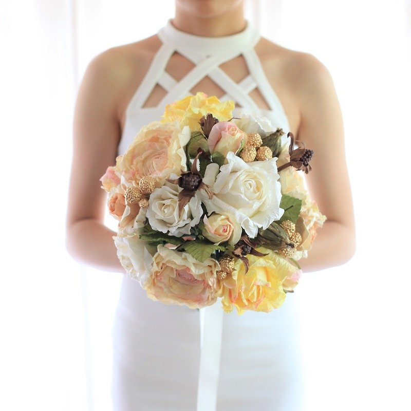 MB319 : Bridal Wedding Bouquet, White&Gold - Items for Display - Paper White
