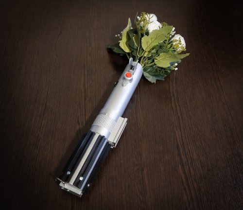 Wedding bouquet holder inspired by Luke's lightsaber hilt - Shop Tasha's  craft Dried Flowers & Bouquets - Pinkoi