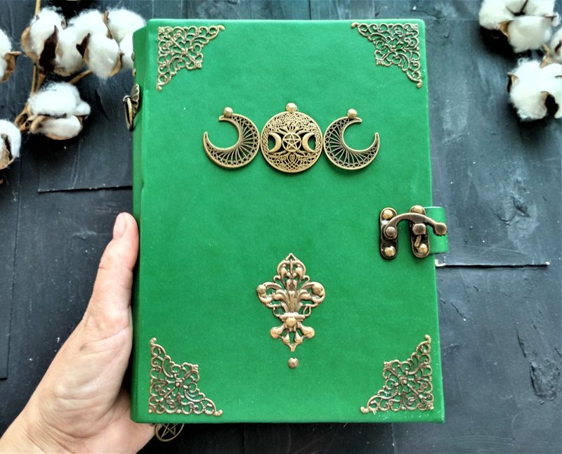 Practical magic book of shadows Wicca begginer spell book Grimoire charm moo - Notebooks & Journals - Paper Green