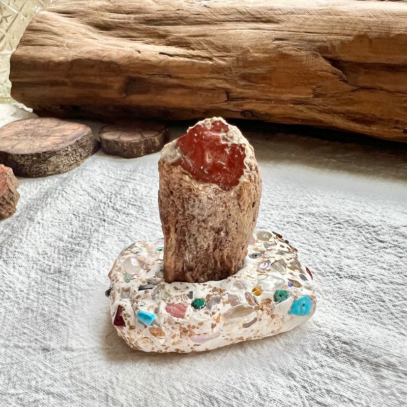 招財樹 木化石 水晶擺件 附阿拉丁魔毯底座 - 擺飾/家飾品 - 水晶 橘色