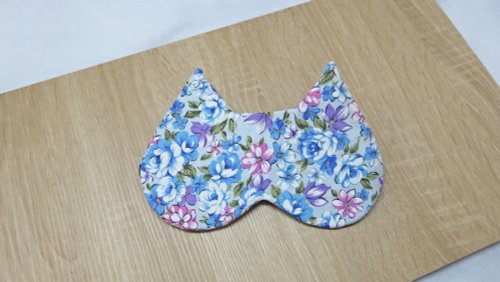 S.K.der手作 淡藍底花朵睡眠眼罩附收納袋 sleep mask *SK*