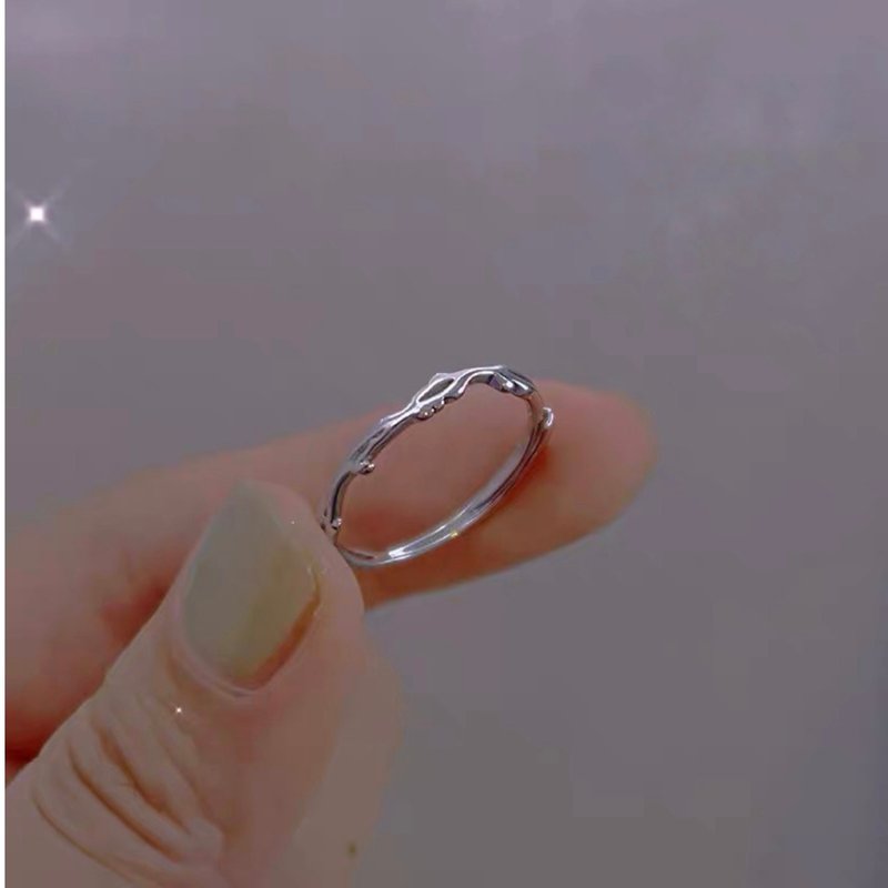 925純銀 造型樹枝戒指 純銀戒指 開放式戒指情人節 - 戒指 - 純銀 銀色