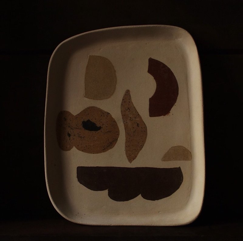 YUYAO creation pottery plate_flat plate - จานและถาด - ดินเผา สีกากี