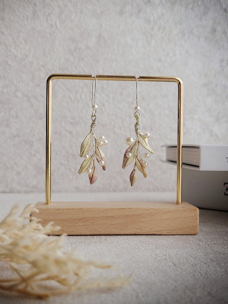 Leaf shaped earrings - Earrings & Clip-ons - Other Materials 