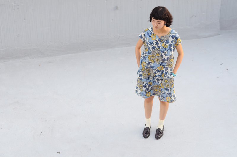 Par - Japanese collection printing cloth padded material package sleeve dress - One Piece Dresses - Cotton & Hemp Blue