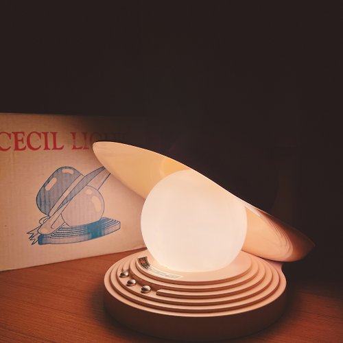 小島古物 日本昭和帽子觸控桌燈
