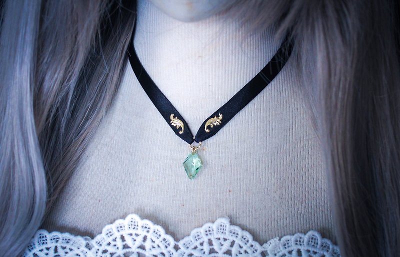 *Mi Luna Story*wind Ming Neckwear - Necklaces - Glass Green