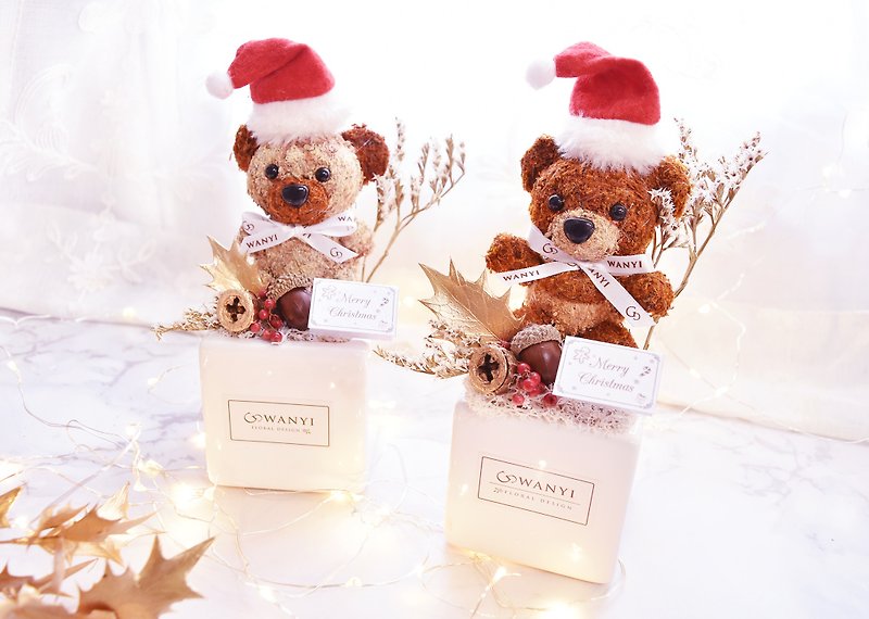 Christmas bear potted flower dried flower Christmas gift with Christmas packaging exchange gift Christmas gift - ช่อดอกไม้แห้ง - พืช/ดอกไม้ สีแดง