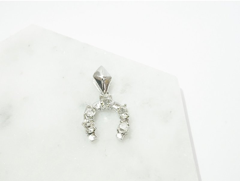 Edith & Jaz • Herkimer Diamond Horseshoe Silver Pendant - Necklaces - Gemstone Transparent