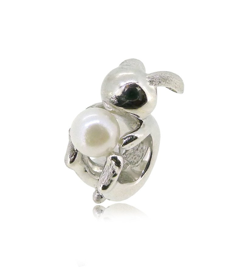 HK150~ RABBIT SHAPED SILVER CHARM WITH AKOYA PEARL - Chokers - Silver Silver