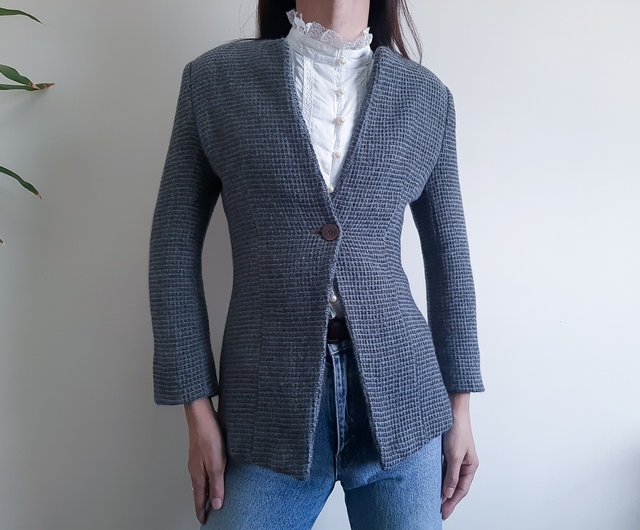 MANI by Giorgio Armani Wool Alpaca jacket Made in Italy Size 38 Size S blazer Shop ISSARA ART GALLERY Women s Blazers Trench Coats Pinkoi