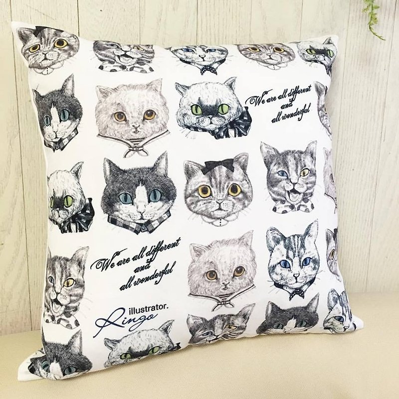 Illustration cat pattern cushion - หมอน - ผ้าฝ้าย/ผ้าลินิน ขาว