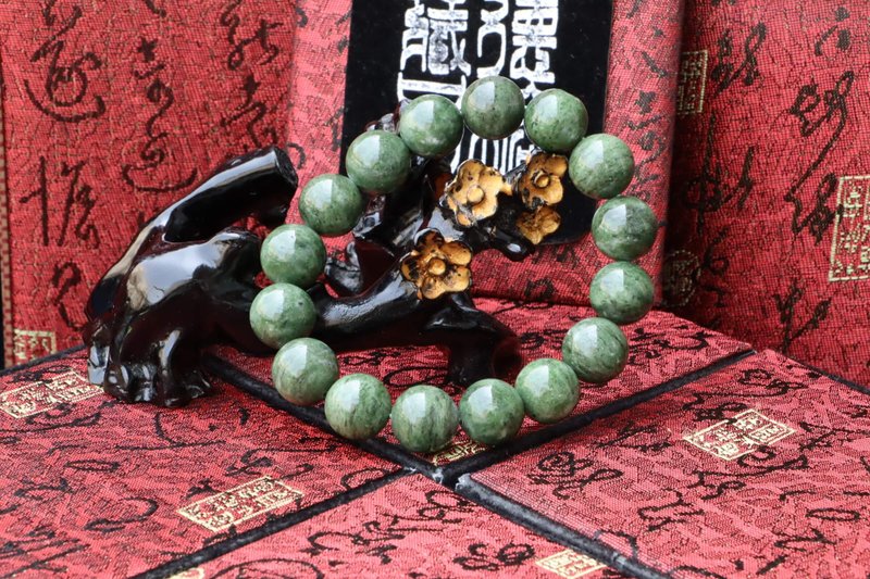 原礦天然綠黝簾石手珠 14mm 手串 手鍊 飾品 化設計 母親節禮物 - 手鍊/手環 - 半寶石 