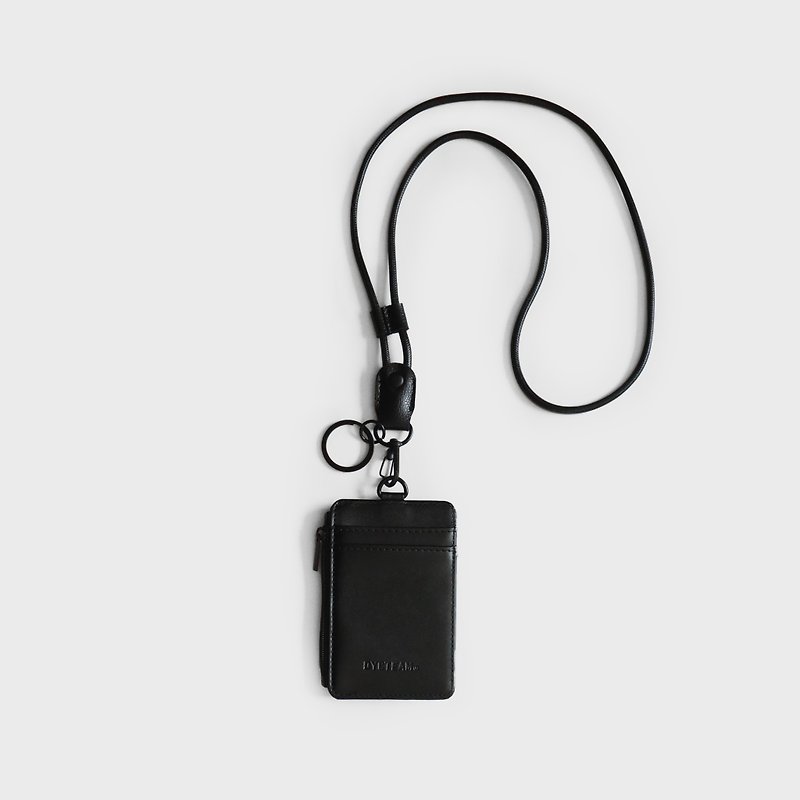 DYCTEAM - LOGO CARD HOLDER (little) - ที่ใส่บัตรคล้องคอ - หนังแท้ สีดำ