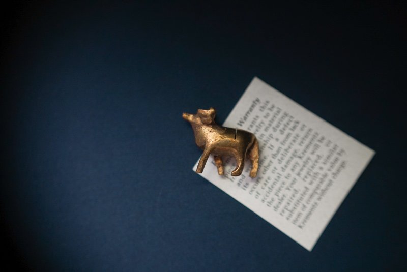 德國手工製造古董迷你黃銅卡片夾動物擺飾-公牛 - 擺飾/家飾品 - 銅/黃銅 金色