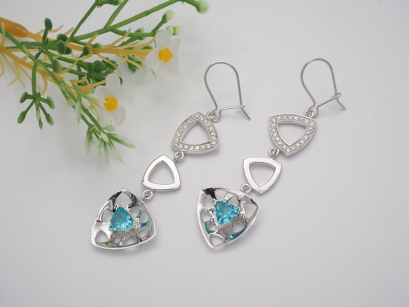 Triple triangle dangle earring - Earrings & Clip-ons - Sterling Silver Silver