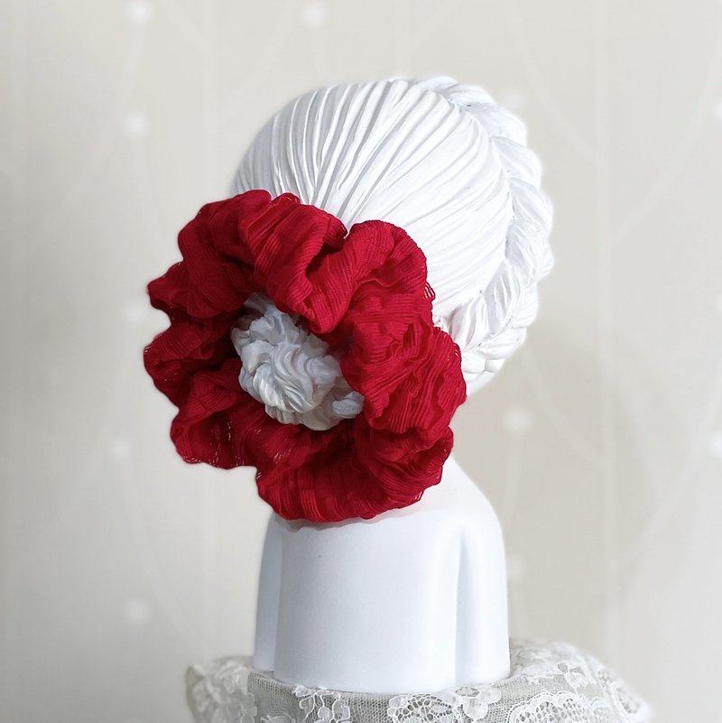 シュシュ/ビッグレッド 立体シワシュシュヘアリング 毛束 ヘアロープ ヘアアクセサリー - ヘアアクセサリー - その他の素材 レッド