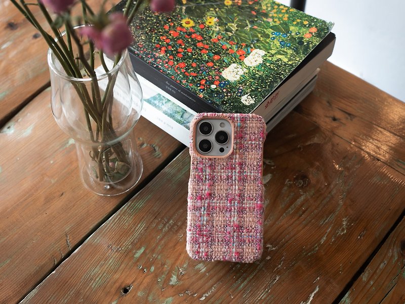 Tweed Pink Spring Phone Cover for iPhone 15 Pro Max Galaxy S24 Ultra - เคส/ซองมือถือ - ผ้าฝ้าย/ผ้าลินิน สึชมพู