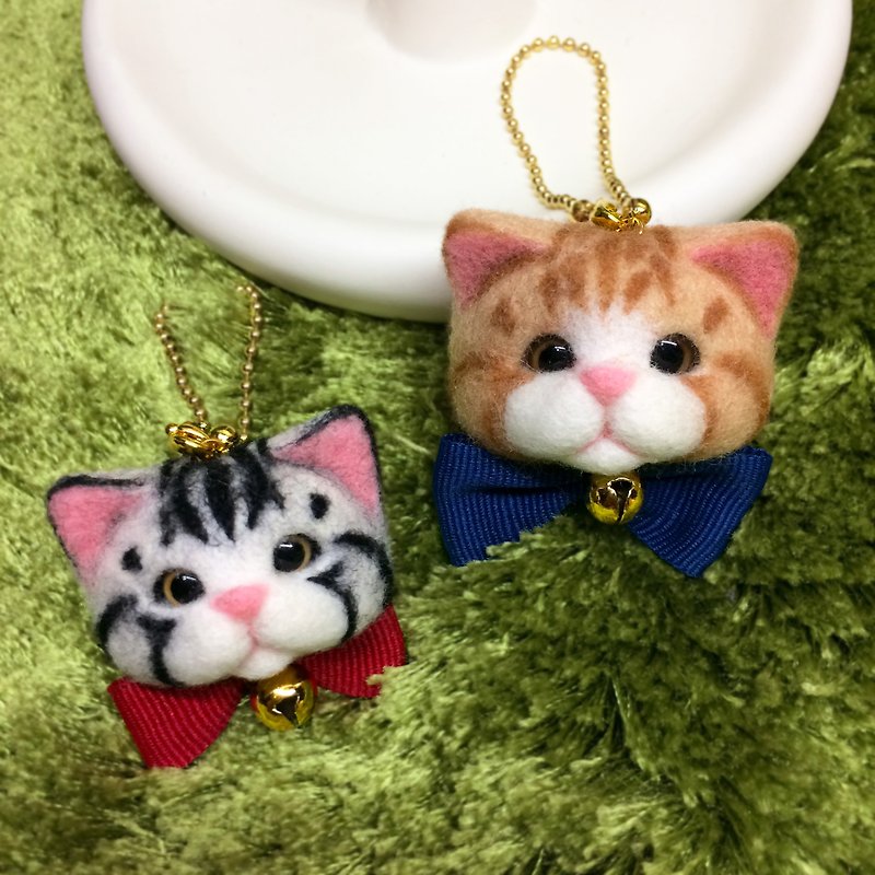 kitten head ornament - Keychains - Wool 