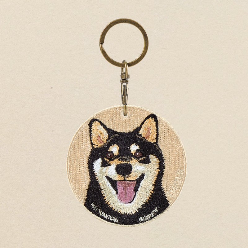 EMJOUR Double-sided Embroidery Charm - Heichai | Simulation Embroidery - พวงกุญแจ - งานปัก สีกากี