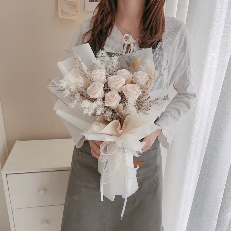 奶油系 白玫瑰永生花束 (7朵) - 擺飾/家飾品 - 植物．花 