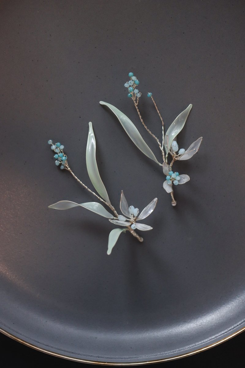 星戀 新娘頭飾 婚紗頭飾 簡約小清新加水晶花樹脂 二件 - 髮夾/髮圈 - 樹脂 透明