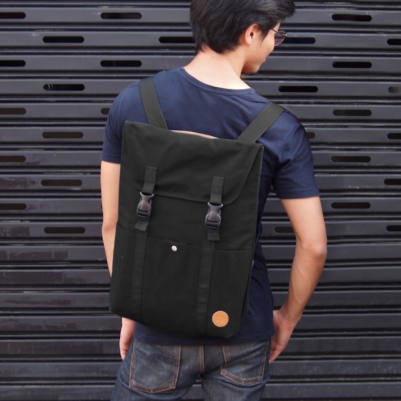 Simply Collection - Black (Convertible Backpack Tote, Backpack,Bag, Tote) - กระเป๋าเป้สะพายหลัง - วัสดุอื่นๆ สีดำ