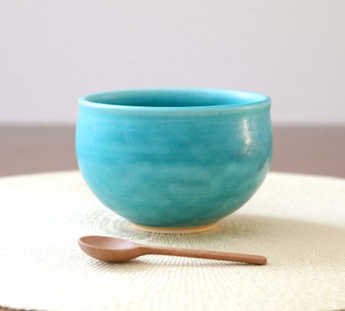 AmetsuchiKaoru Handwork & Art Studio トルコ青マット釉のボウル / お抹茶やスープなどに