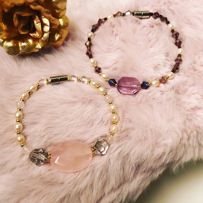 Powder crystal pearl magnet Bracelet - Bracelets - Gemstone Pink
