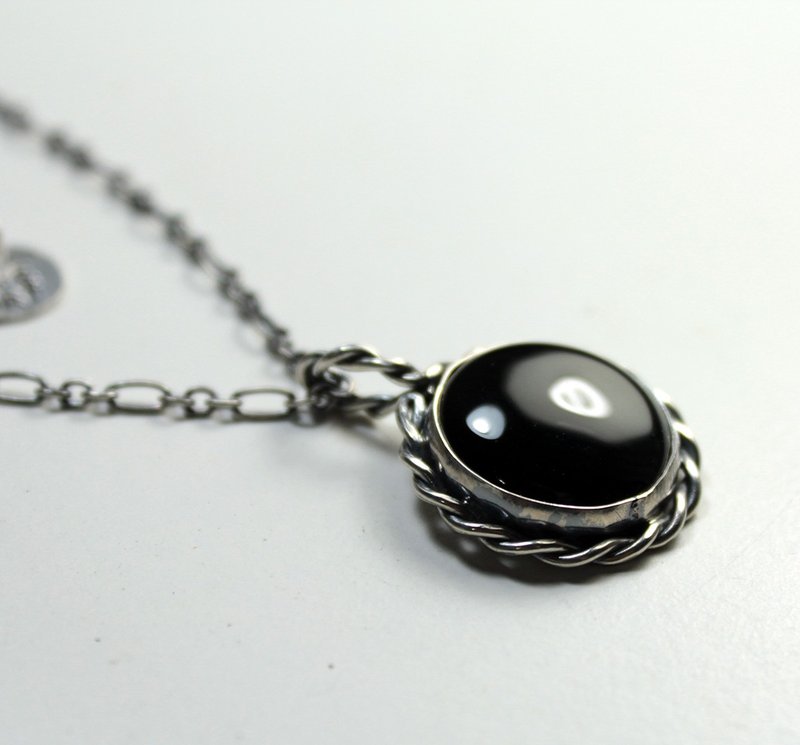 [Spot * 1] + # 025 sterling silver black onyx pendant chain vulcanized black border twist - Necklaces - Other Metals Black