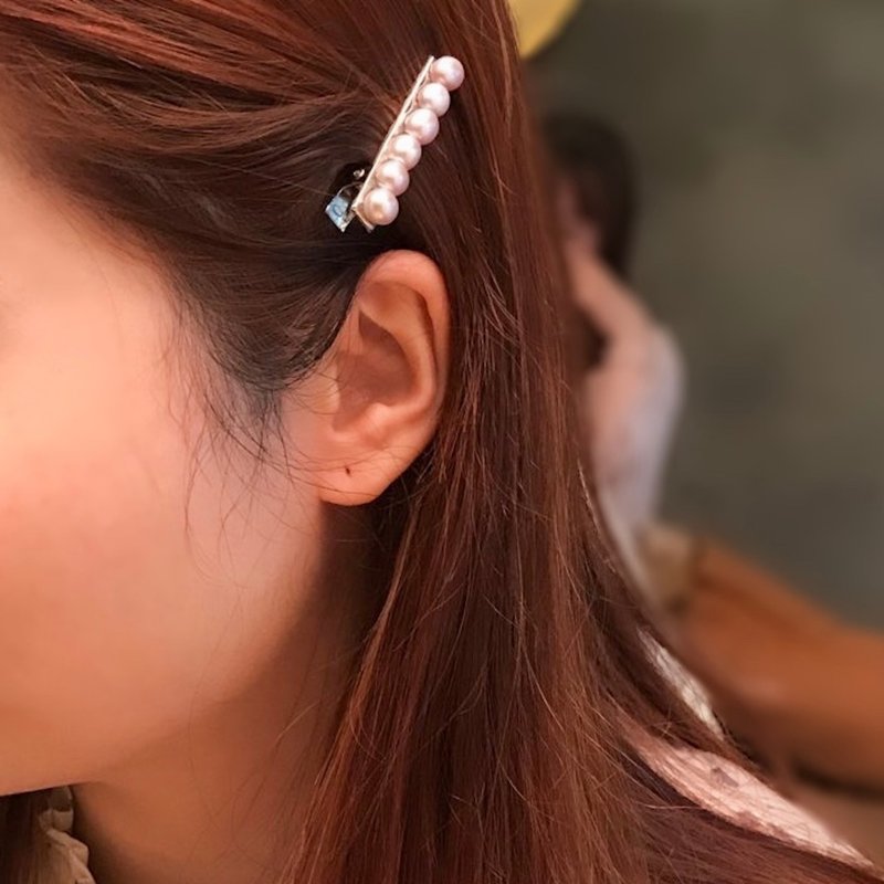 Elegant Handmade Freshwater Pearls hair clip - เครื่องประดับผม - ไข่มุก สีส้ม