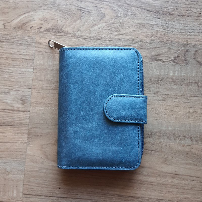 Paper-feeling multifunctional mid-fold wallet wallet in three colors: deep sea blue, matcha, green cherry, pink - Wallets - Other Man-Made Fibers Blue