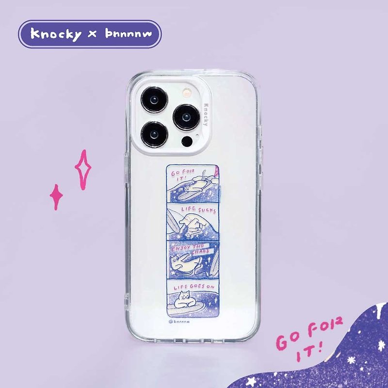 Miss Black and White co-branded model | iPhone 13/14/15 series translucent mobile phone case with double-layer printing design - เคส/ซองมือถือ - วัสดุอื่นๆ สีม่วง