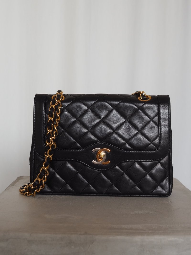 CHANEL シャネル マトラッセ パリ限定 チェーン ショルダーバッグ ブラック レザー ヴィンテージ - 側背包/斜背包 - 真皮 黑色