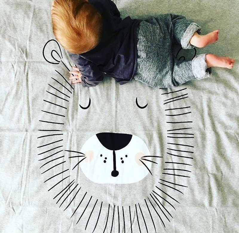 Mister Fly Baby Sleeping Blanket - Hand Painted Lion MFLY109 - เฟอร์นิเจอร์เด็ก - ผ้าฝ้าย/ผ้าลินิน 