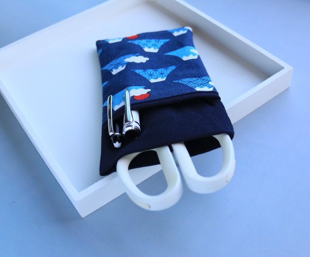 Mount Fuji】 - Pocket Pencil Case Nursing Teacher Pencil Case